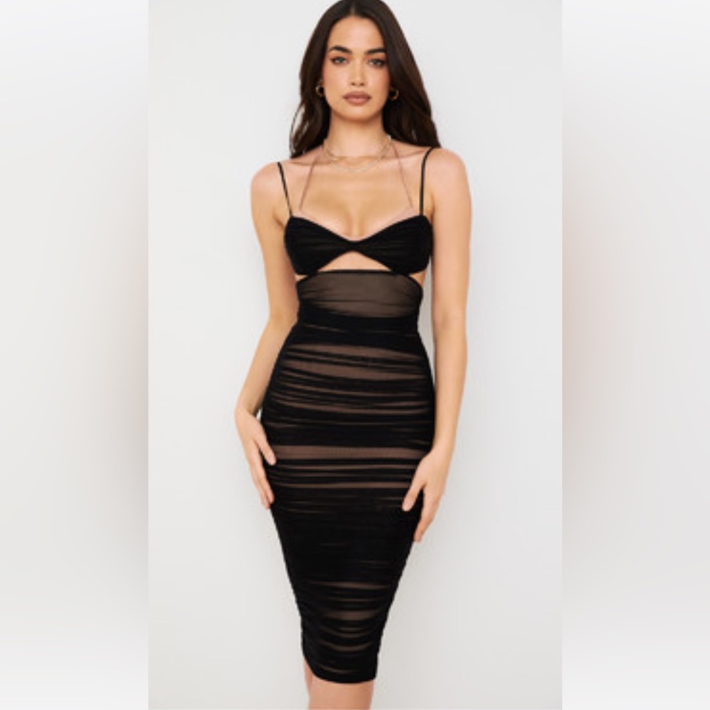 Brand new house of CB dress. The tags are still on. Perfect for any occasion.